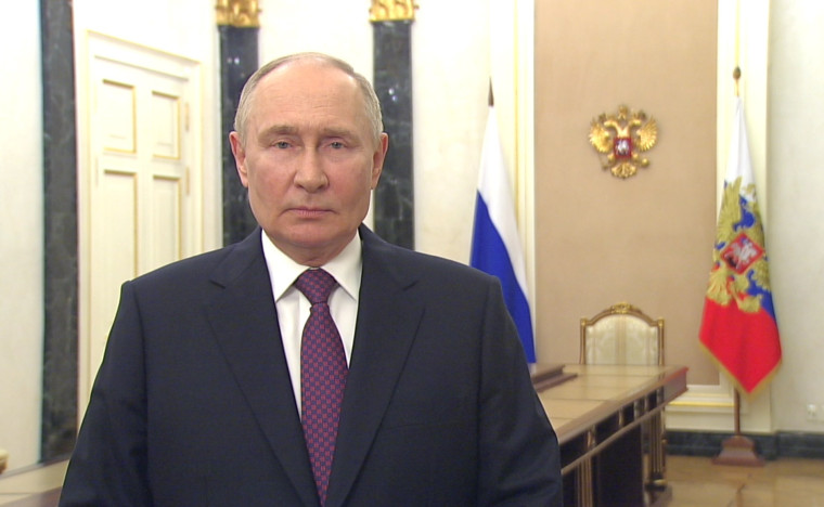 Видеообращение Президента РФ к выпускникам 2024 года.